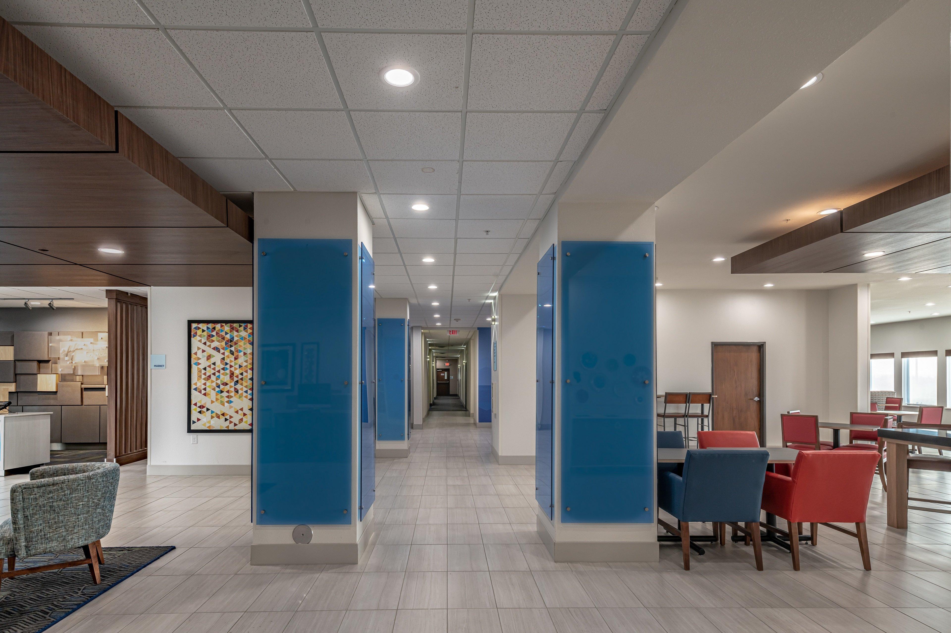 Holiday Inn Express & Suites N Waco Area - West By Ihg Экстерьер фото