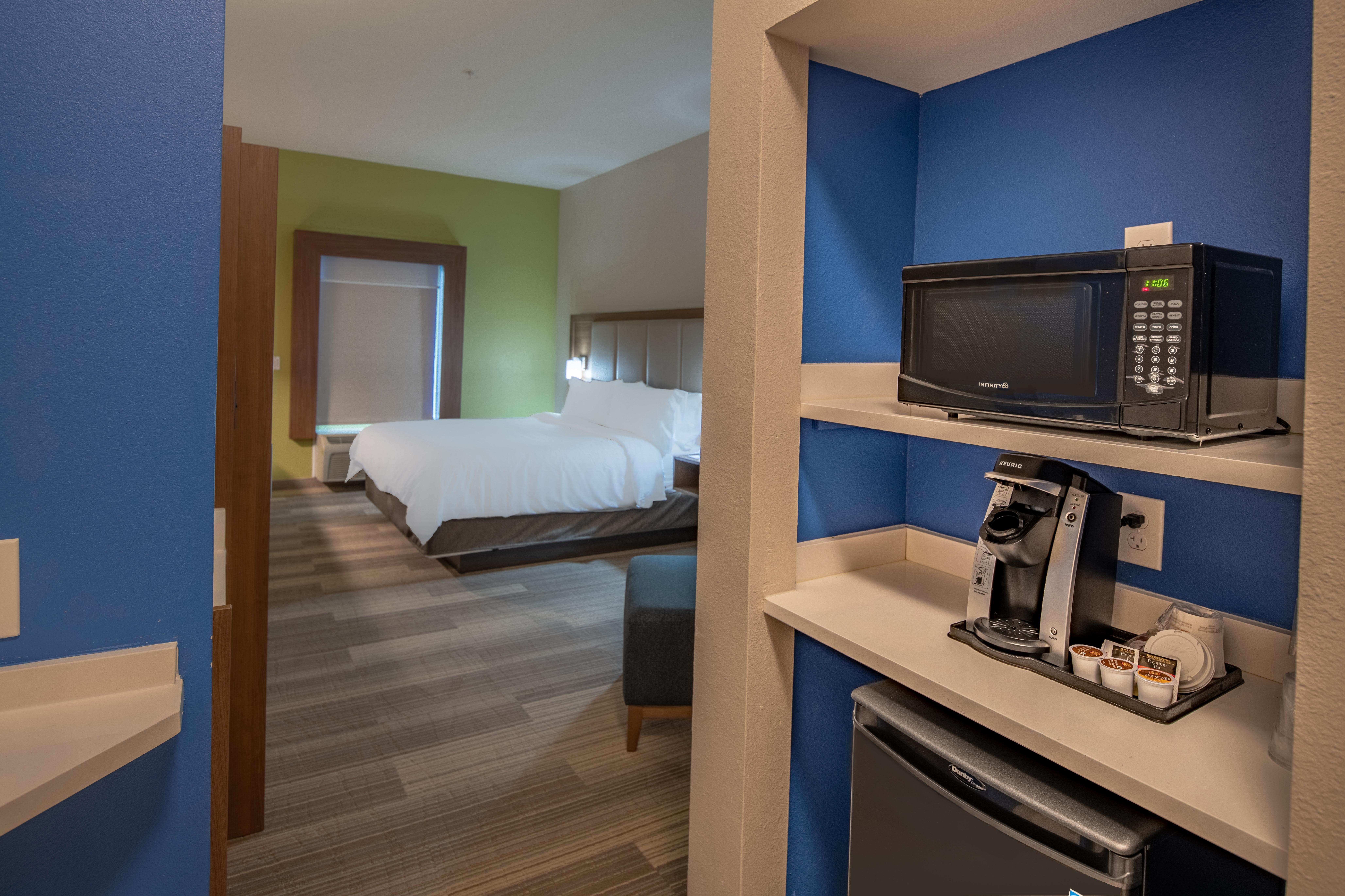 Holiday Inn Express & Suites N Waco Area - West By Ihg Экстерьер фото